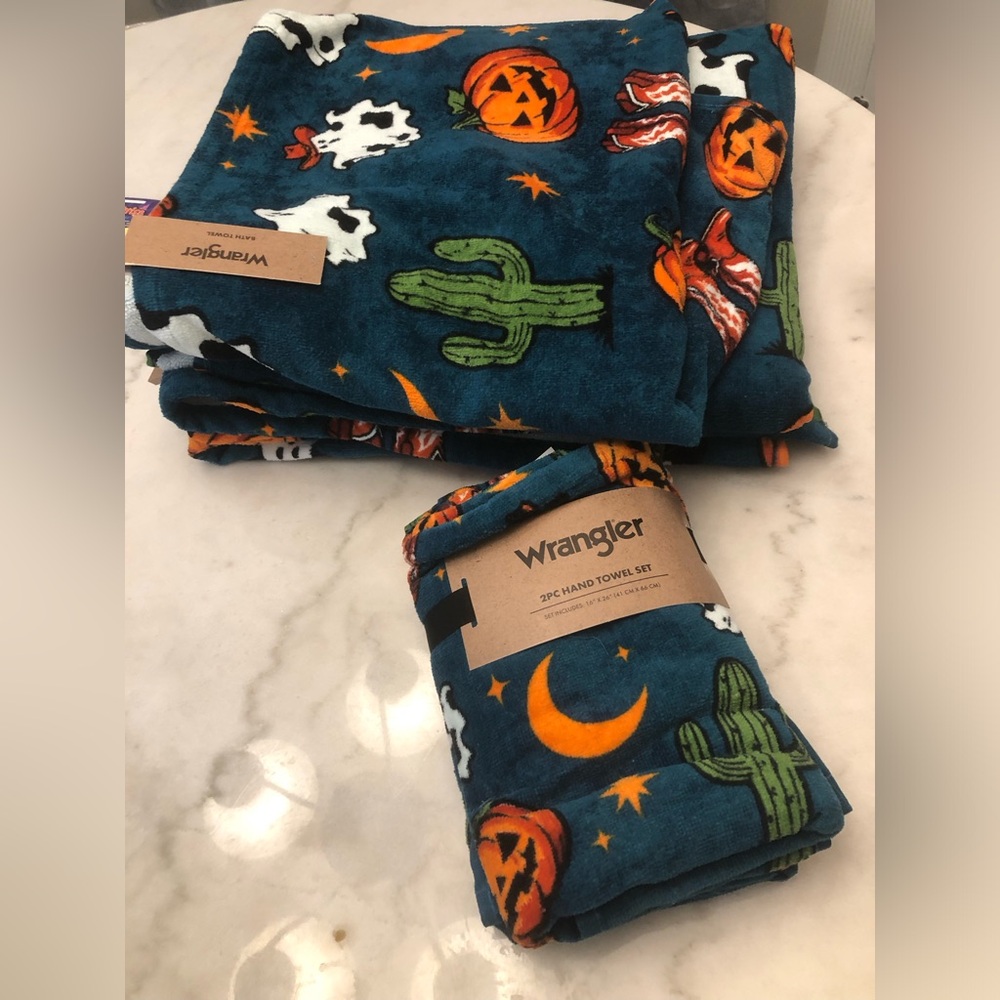 🎃 Wrangler Halloween Bath towel set - 6 pieces - Cowboy ghost theme
